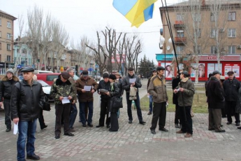 Анекдотичный темник для освещения Евромайдана зачитали мелитопольские митингующие