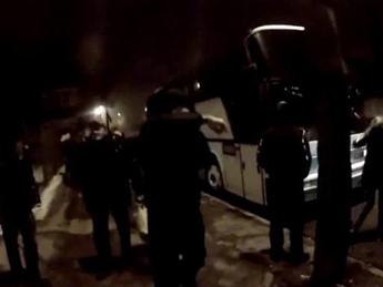 В Виннице активисты Правого сектора высадили из автобуса людей, направлявшихся в Киев(видео)