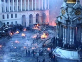 На Майдане ранили 23 бойца "Беркута" и солдат внутренних войск