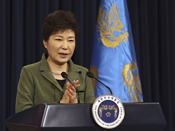 Южная Корея предложила сделать воссоединения семей регулярными