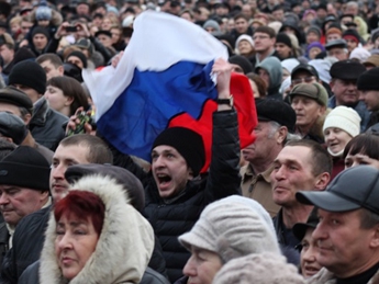 В Луганске участники пророссийского митинга захватили облгосадминистрацию
