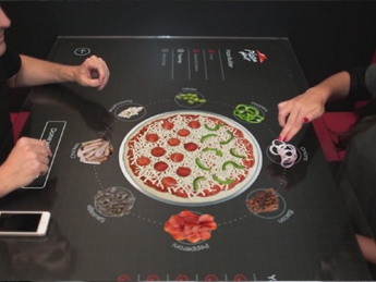 Pizza Hut представила концепт интерактивного стола(видео)