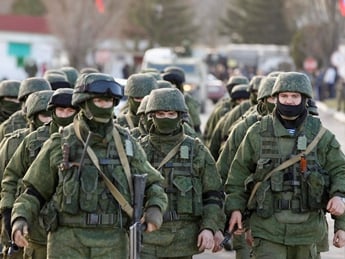Российские военные устанавливают в Крыму пусковые установки