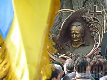 В Киеве почтят память Чорновила к 15 годовщине с дня его гибели