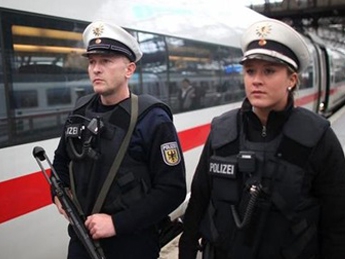 Германия собирается отправить в Украину своих полицейских
