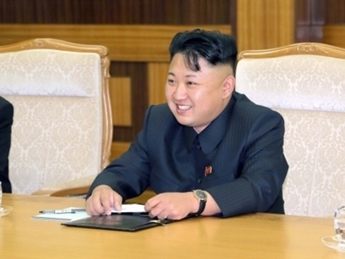Ким Чен Ун уничтожит еще 200 сторонников казненного дяди - СМИ