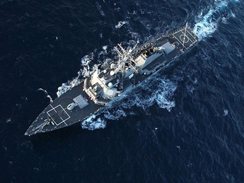 В Черное море направляется американский эсминец Дональд Кук