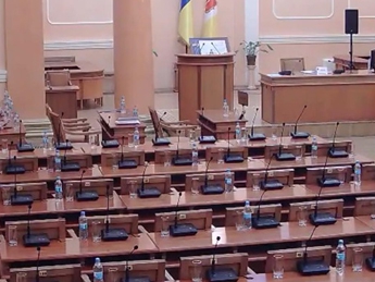 Сессия Одесского горсовета закрылась, не успев начаться(видео)