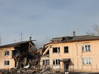 Число погибших при взрыве газа в Омской области выросло до трех