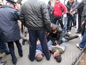 В Одессе милиция отпустила задержанных Самообороной Майдана сепаратистов