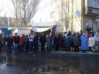 Антимайдан на выезде. Пророссийские активисты пошли в народ (фото)