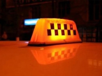 Запорожские таксисты на Пасху в 2 раза подняли тарифы