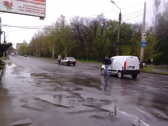 Утром на проспекте Б. Хмельницкого произошло ДТП (фото)