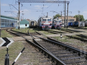 "Укрзализныця" отменила еще 4 поезда, курсирующих на востоке Украины