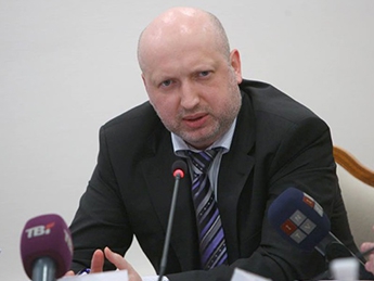 Круглый стол национального единства поможет решить кризис в Украине - Турчинов
