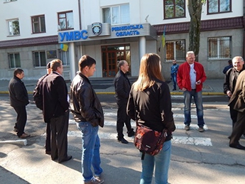В четверг в Ровно начинается бессрочное пикетирование МВД