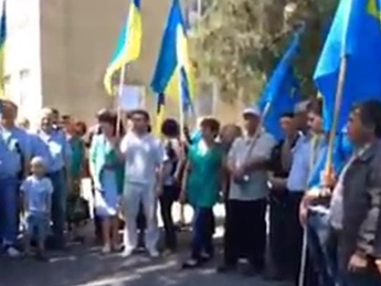 Крымские татары проголосовали в Херсонской области (видео)