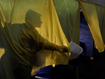 Выборы в Украине соответствуют международным стандартам - наблюдатели