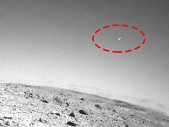 Космическая камера Curiosity сняла взлёт НЛО с поверхности Марса (видео)