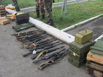 В Луганской области ночью обстреляли подразделение пограничников, есть раненые