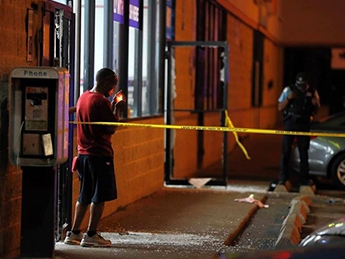 В результате стрельбы в прачечной Чикаго пострадали семь человек