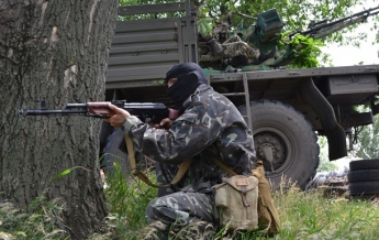 В Славянске заявляют о сбитом украинском вертолете (видео)
