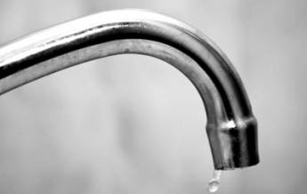 В Донецкой области пять городов остаются без водоснабжения