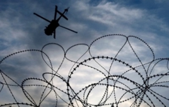В Канаде трое заключенных сбежали из тюрьмы на вертолете