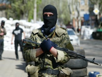 Сегодня ночью террористы захватили прокуратуру в Луганской области