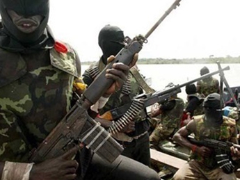 В Нигерии около ста человек утонули, спасаясь от боевиков
