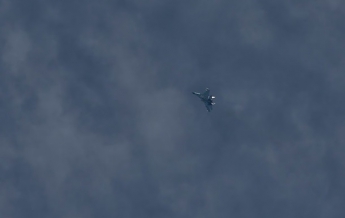 Силовики АТО нанесли авиаудар по сепаратистам в Луганске (видео)