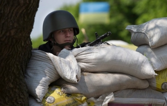 За прошедшие сутки в зоне АТО погибли семеро военных, еще 33 ранены
