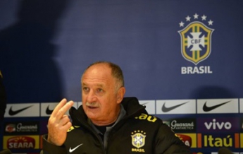Главный тренер сборной Бразилии отправлен в отставку - СМИ