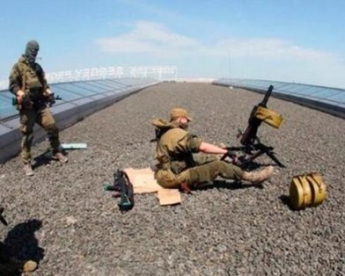В Донецке стреляли в районе аэропорта и Путиловского путепровода