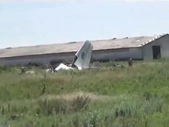Силовики спасли пять человек из сбитого Ан-26 – Тягнибок