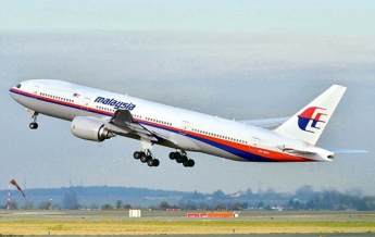 Украинские диспетчеры снизили высоту полета Боинга - Malaysia Airlines