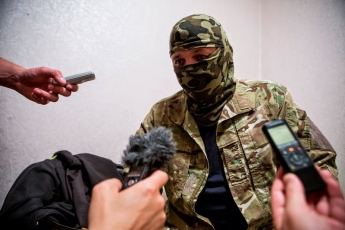 Комбат Донбасса Семенченко - по жилым кварталам стреляют и сепаратисты и украинская армия