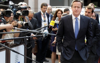 Британский премьер возложит вину на Россию, если окажется, что Боинг сбили "ополченцы" (видео)