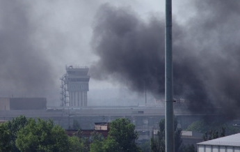 В Донецке ночью были слышны перестрелки и взрывы