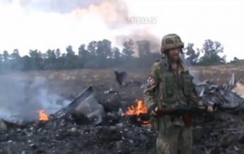 Судьба пилотов сбитых украинских штурмовиков СУ-25 пока неизвестна (видео)