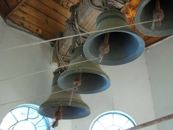 Сегодня во всех храмах Запорожской области в полдень зазвенят колокола