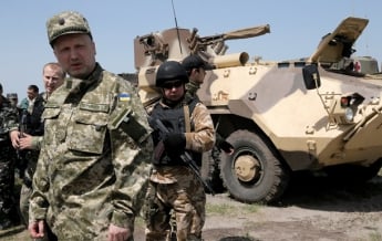 ВСУ и Нацгвардия продолжают активное наступление на Востоке – Турчинов