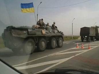 Через мелитопольский блокпост прошла колонна с военной техникой (видео)