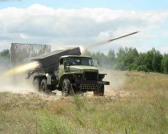 В Луганской области "Градами" подбили БМП силовиков и 9 единиц военной техники
