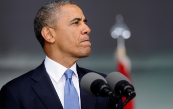 Обама экстренно прервал отпуск и прокомментировал бомбардировку Ирака (видео)
