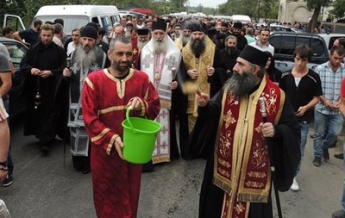 Грузинский монах назвал оползень расплатой за Kazaнтип (видео)