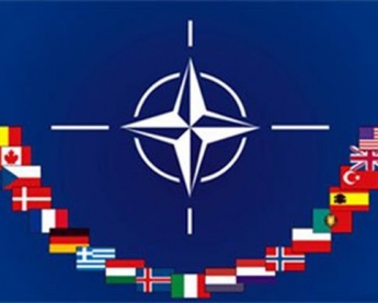 НАТО: Российские военные готовят террористов и управляют техникой