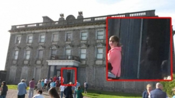 В Ирландии турист сфотографировал призрак маленькой девочки в одном из особняков  (фото)