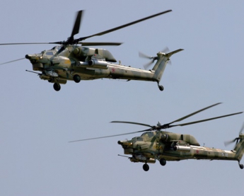 На аэродром Джанкоя россияне перебрасывают вертолетную технику