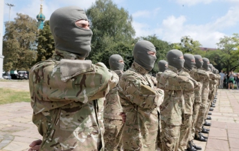 Бойцы Азова, Днепра-1 и Донбасса из батальонов уходят в армию